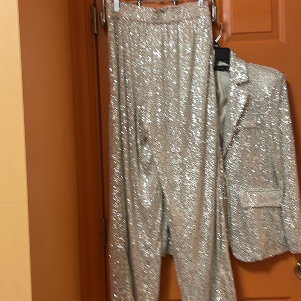 Single Breasted Sequin Embellished Champagne Blaz… - image 4